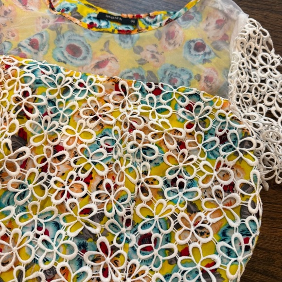 Moma Yellow Floral with Lace Overlay - Picture 3 of 9
